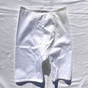 Vintage Lady Manhattan Shapewear Bloomer Panties Large Ivory Current Size Small